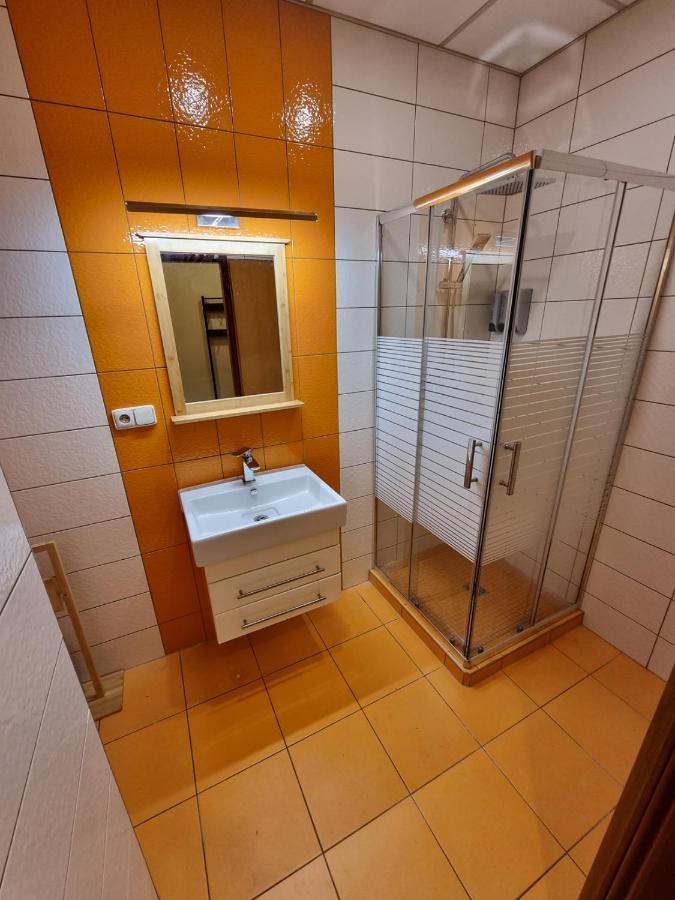 טרוטנוב Motel Olympland מראה חיצוני תמונה